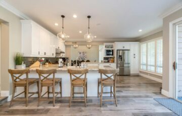 Réalisez la cuisine de vos rêves grâce à notre service de conception et d’installation. Nous créons des cuisines modernes, fonctionnelles et adaptées à vos envies.
